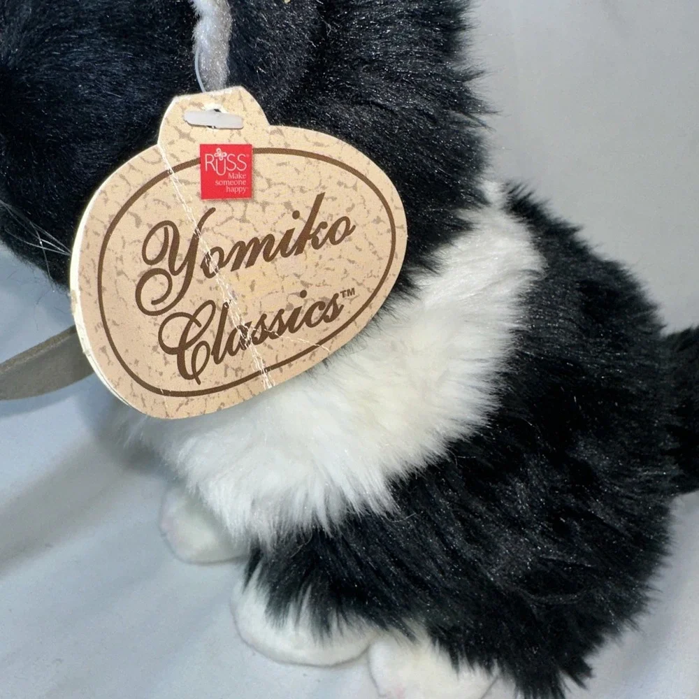 VTG Russ Berrie Yomiko Classic Calico Tuxedo Cat Plush Toy #35652 NOS